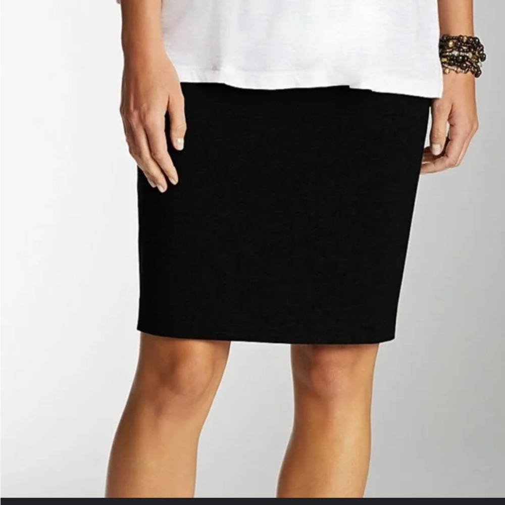 J. Jill Elegant Black Pencil Skirt